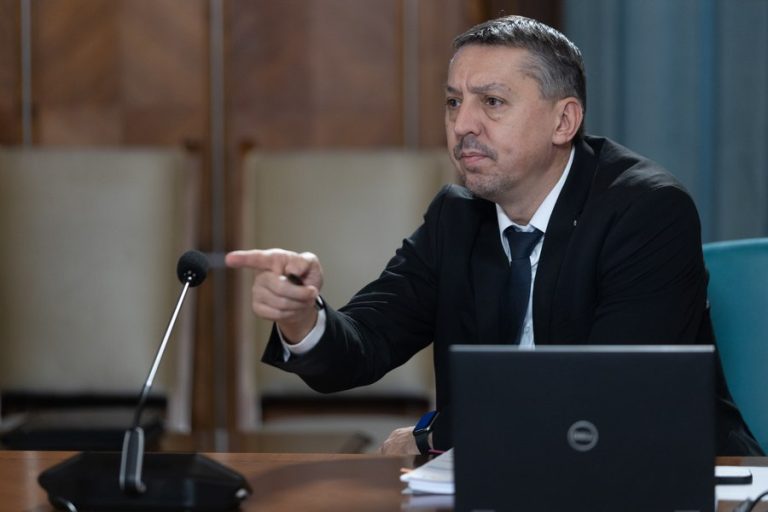 Imagine despre ministrul educației asigurări - Top10stiri.ro