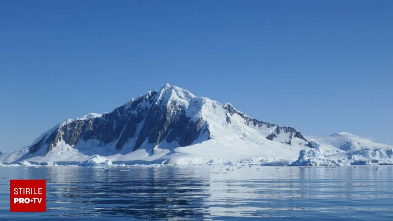 Imagine despre aisberg considerat mare - Top10stiri.ro