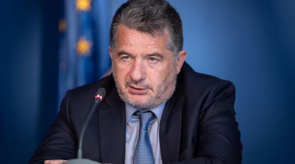 Imagine despre directorul călători case - Top10stiri.ro