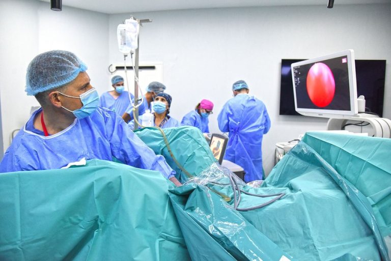 Vizual pentru tratat minim invaziv pe Top10stiri.ro