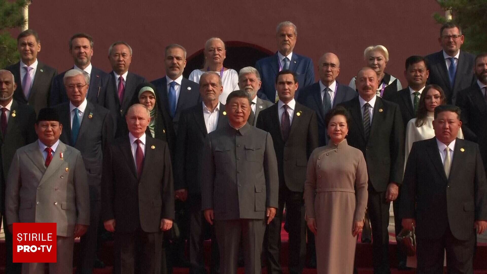 Adrian Năstase, după ce a participat la parada din Beijing: Am fost ca persoană privată