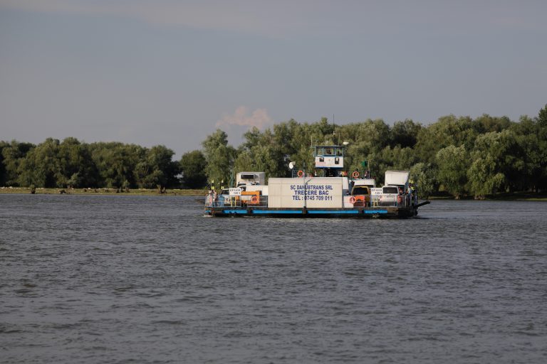 Foto reprezentând incident grav dunăre - Știri România