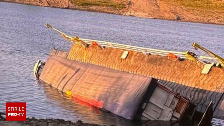 Imagine despre scufundat dunăre camion - Top10stiri.ro