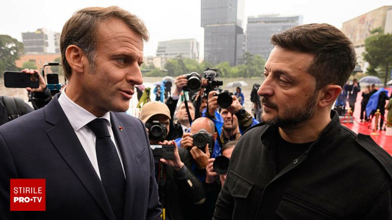 Foto reprezentând macron asigură zelenski - Știri România