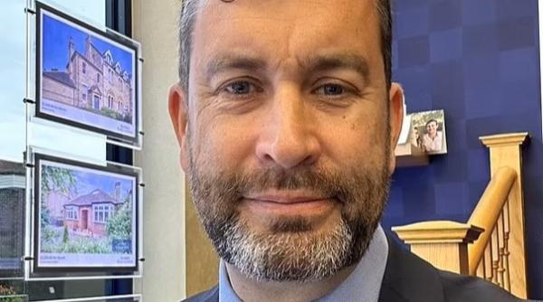 Un bărbat și-a dat în judecată șefii pentru că nu i-a plăcut biroul pe care l-a primit și a câștigat. A primit și despăgubiri