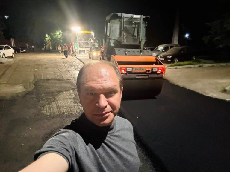 Foto reprezentând edilul chișinăului rămâne - Știri România