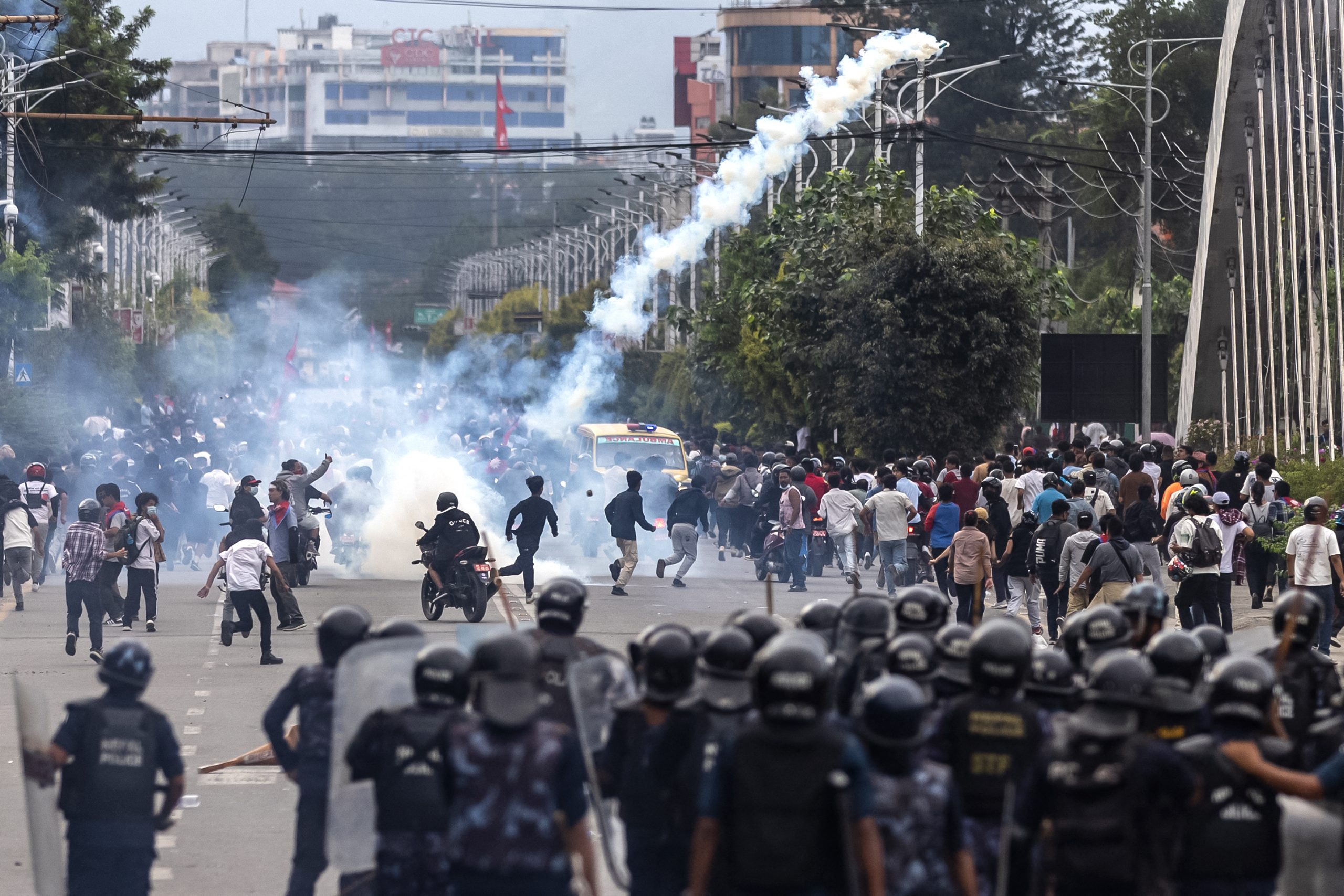 Foto reprezentând criză nepal preşedintele - Știri România
