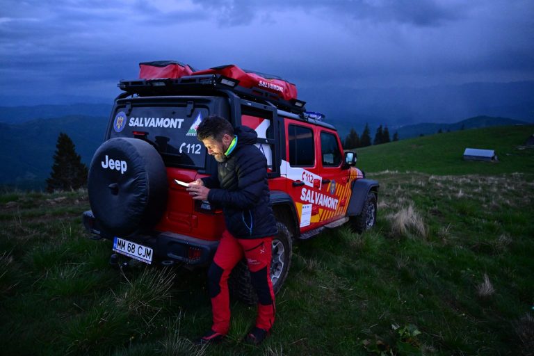 Vizual pentru trei tineri ucraineni pe Top10stiri.ro