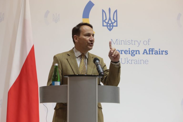 Imagine despre ungaria acuzată șantaj - Top10stiri.ro