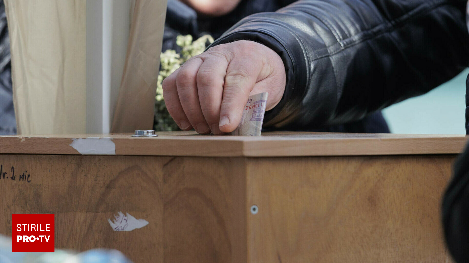 Un bărbat din Iași a fost arestat preventiv după ce ar fi furat banii din cutiile milei de la o mănăstire din Cluj