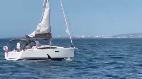 Un iaht cu 5 persoane la bord a fost scufundat de un grup de balene ucigașe, în largul Portugaliei