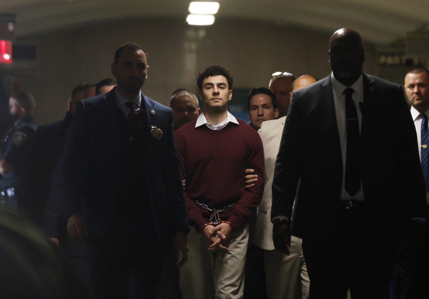 Victorie majoră în instanță pentru Luigi Mangione: judecătorul a respins două acuzații principale împotriva sa