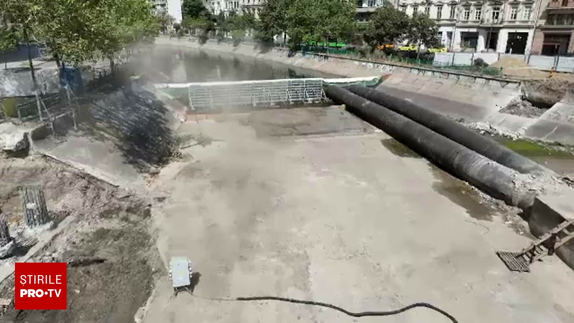 Structuri vechi au fost găsite în timpul lucrărilor la Planşeul Unirii. Zona va fi cercetată de arheologi