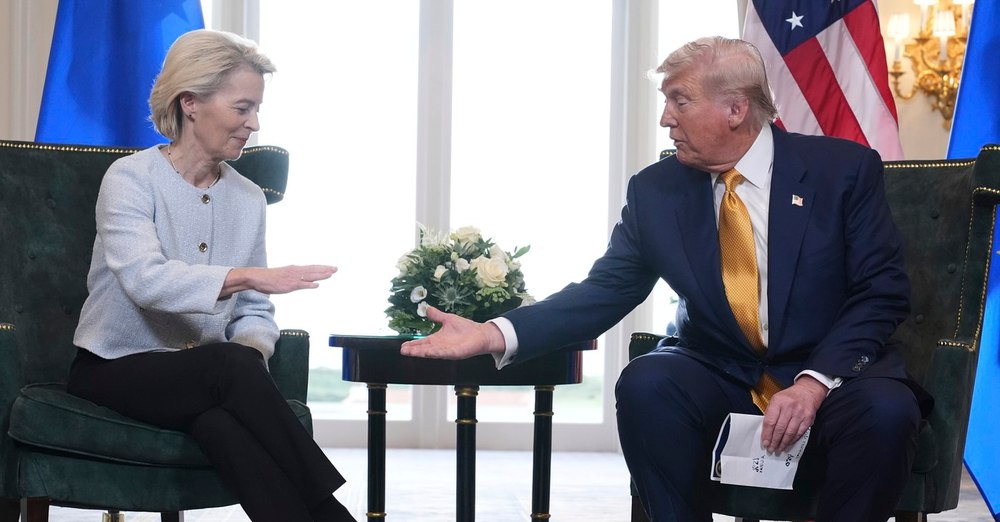 Ursula von der Leyen și Donald Trump au discutat noi măsuri pentru „creşterea presiunii” asupra Rusiei