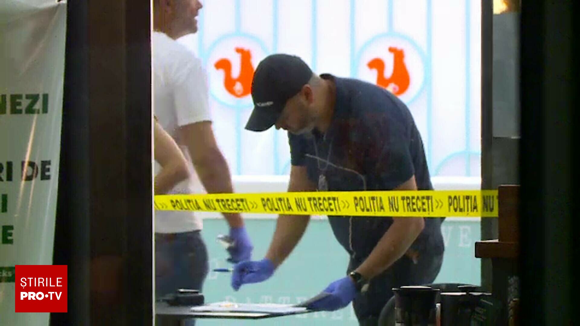 Foto reprezentând bărbat înjunghiat propria - Știri România