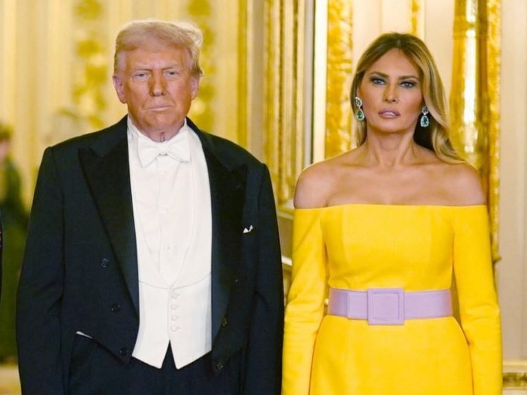 Imagine despre prezentat donald melania - Top10stiri.ro