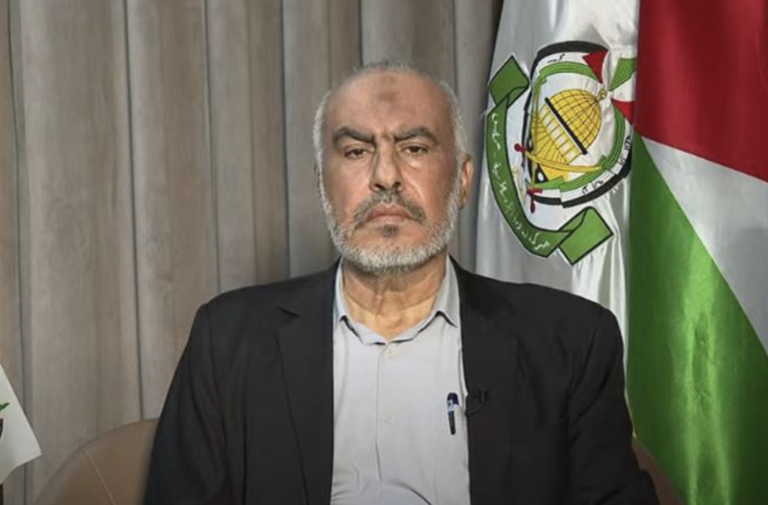 Foto reprezentând lider hamas supraviețuit - Știri România