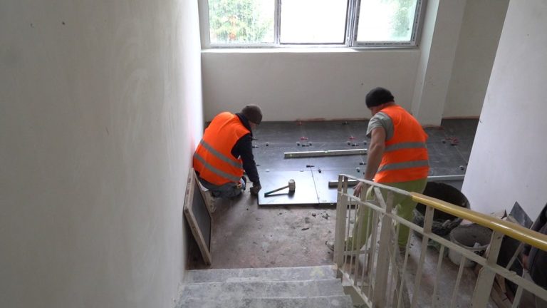 Foto reprezentând ajuns deținuții rezolve - Știri România