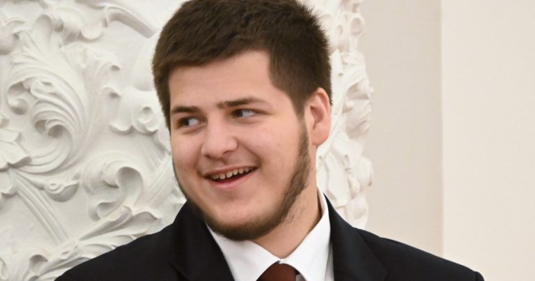 Imagine despre fiul ramzan kadîrov - Top10stiri.ro