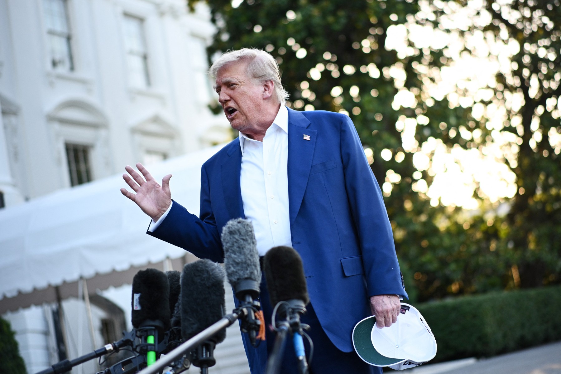 Vizual pentru administrația trump introduce pe Top10stiri.ro
