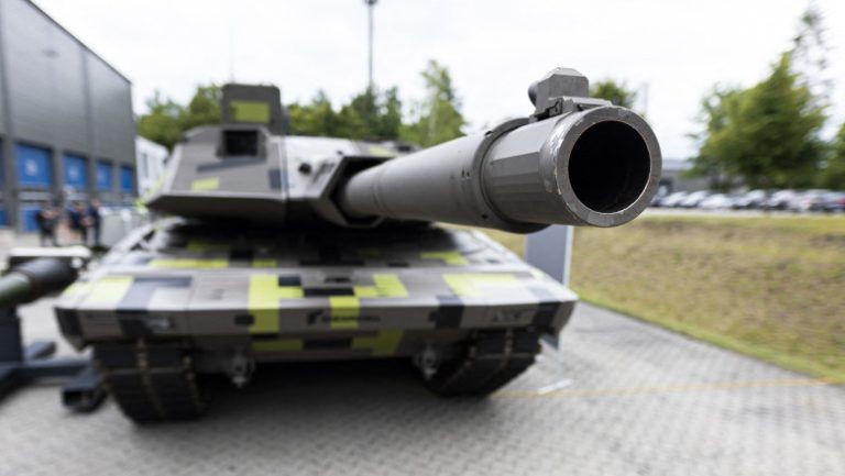 Foto reprezentând ionuț moșteanu ministrul - Știri România