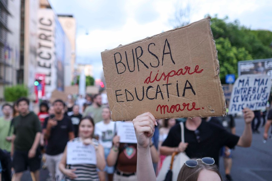Imagine despre educația superioară românia - Top10stiri.ro