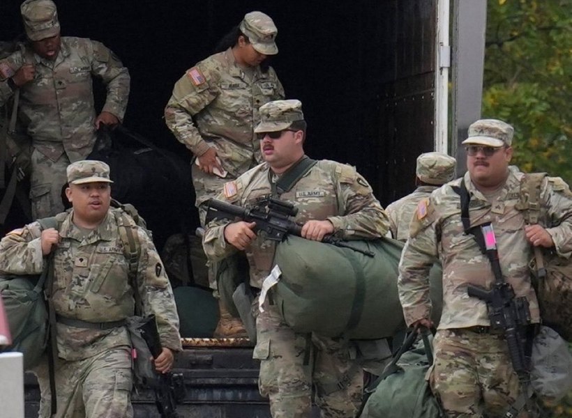 Circa 500 de membri ai Gărzii Naţionale, mobilizați la Chicago în pofida opoziţiei aleşilor locali