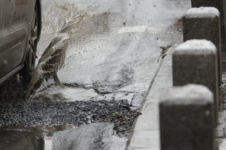 video trei șoferi - Imagine ilustrativă