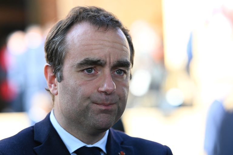 Imagine despre emmanuel macron nominalizat - Top10stiri.ro