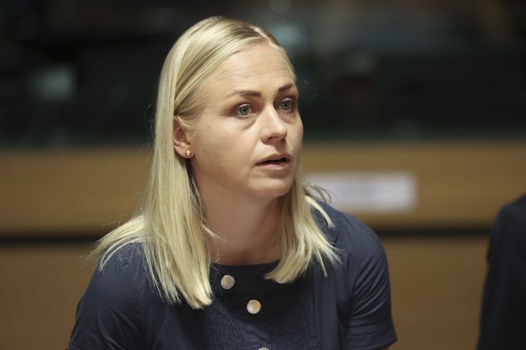 Vizual pentru ministra finlandeză externe pe Top10stiri.ro