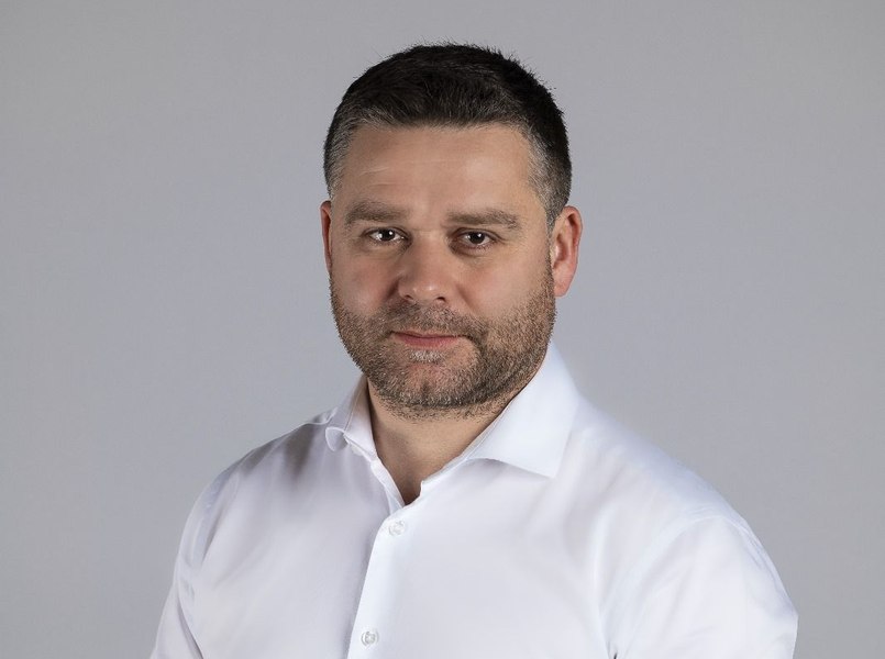 Vizual pentru bolojan anunță candidatul pe Top10stiri.ro