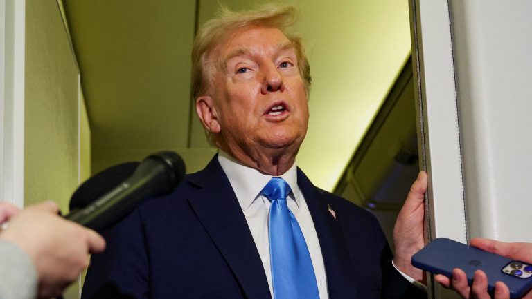 Imagine despre donald trump avertisment - Top10stiri.ro