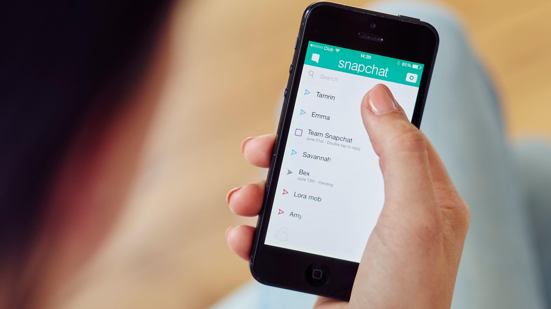 Foto reprezentând fată dată dispărută - Știri România