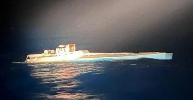 Vizual pentru submarin tone cocaină pe Top10stiri.ro