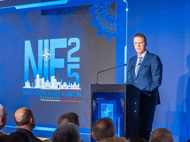 ionuț moșteanu întrebat - Imagine ilustrativă