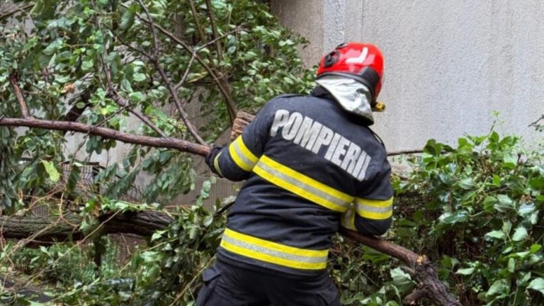 Vizual pentru vântul puternic provocat pe Top10stiri.ro
