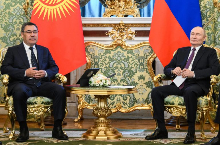 Imagine despre vladimir putin începe - Top10stiri.ro