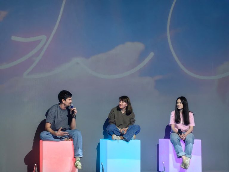 Imagine despre semaforul aduce pacea - Top10stiri.ro