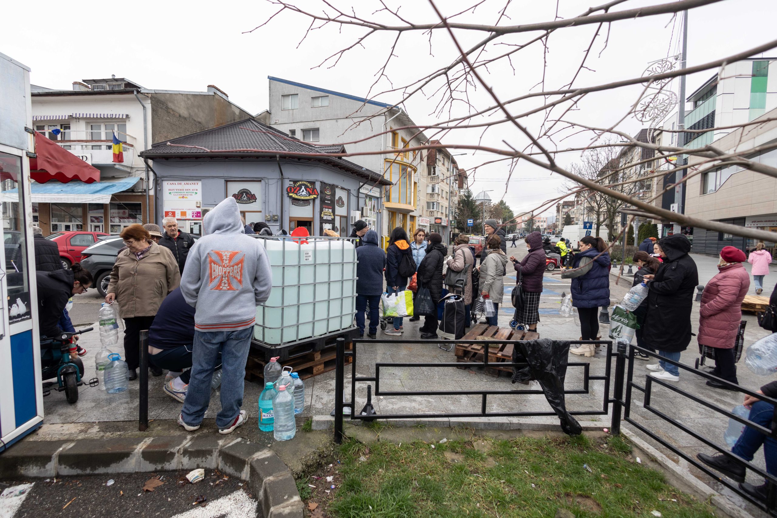 Foto reprezentând apele romÃ admite - Știri România