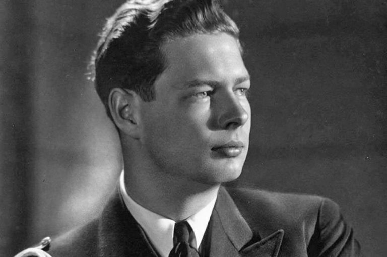 decembrie ziua murit - Imagine ilustrativă