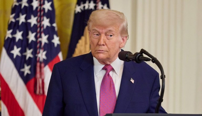 Imagine despre strategia trump contrazisă - Top10stiri.ro
