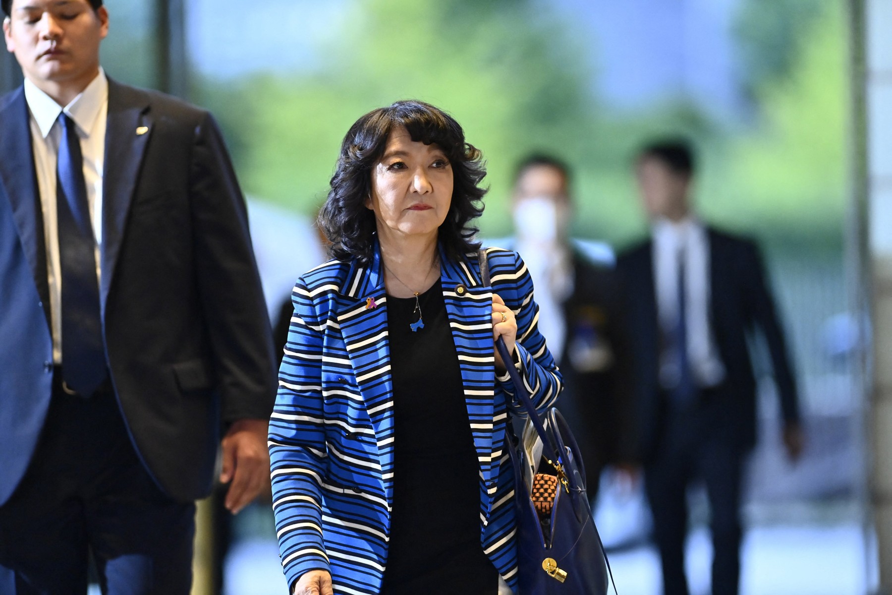 Foto reprezentând japonia toarnă apă - Știri România