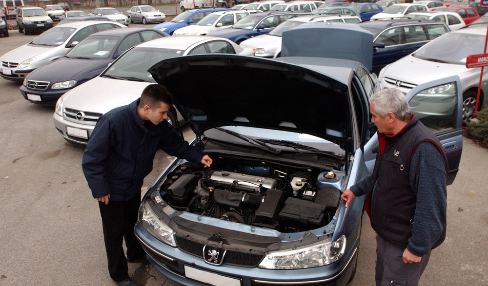 Vizual pentru cât își schimbă pe Top10stiri.ro