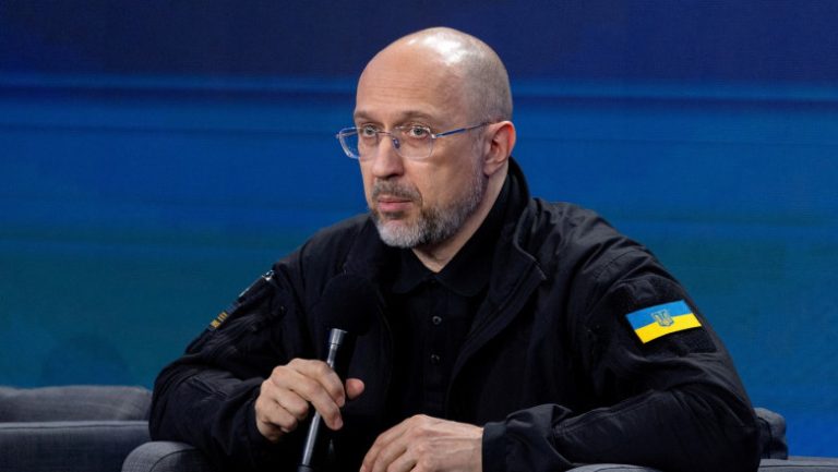 Imagine despre volodimir zelenski înlocuieşte - Top10stiri.ro