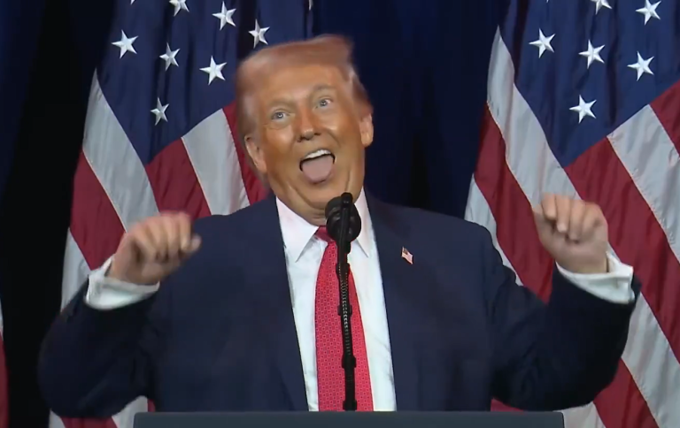 Foto reprezentând nebunie trump imitat - Știri România