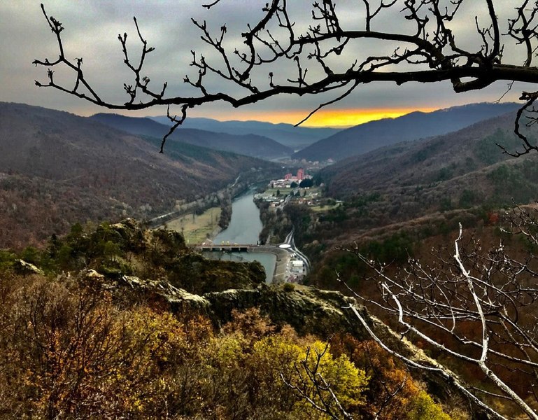 Vizual pentru cererea biletele tratament pe Top10stiri.ro
