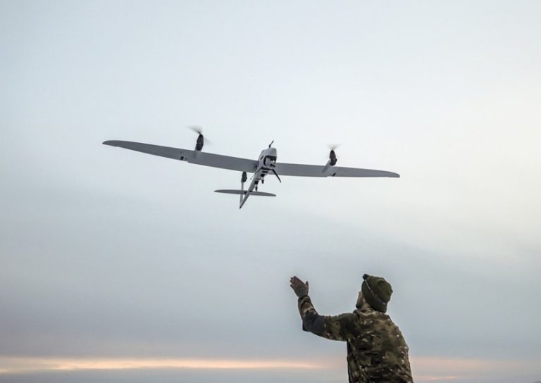 Imagine despre pilotat drone fierbinte - Top10stiri.ro