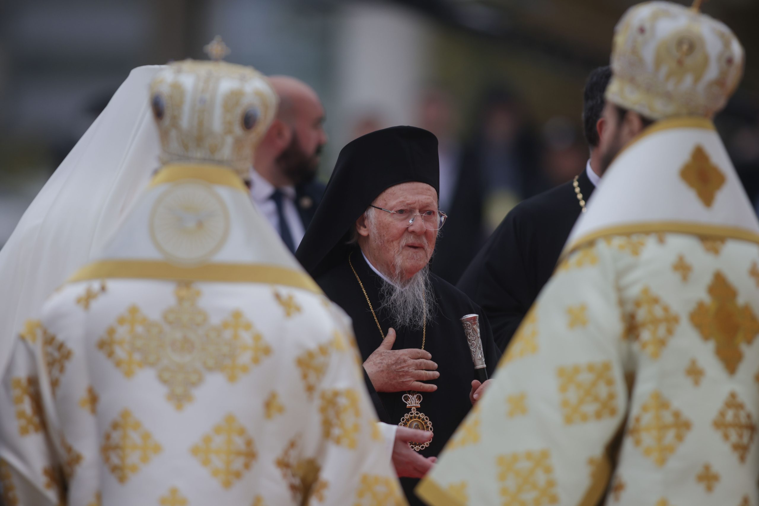 Vizual pentru patriarhia ecumenică reacționează pe Top10stiri.ro