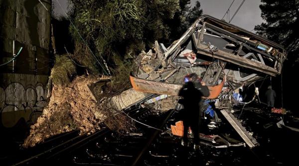 Vizual pentru Încă accident tren pe Top10stiri.ro
