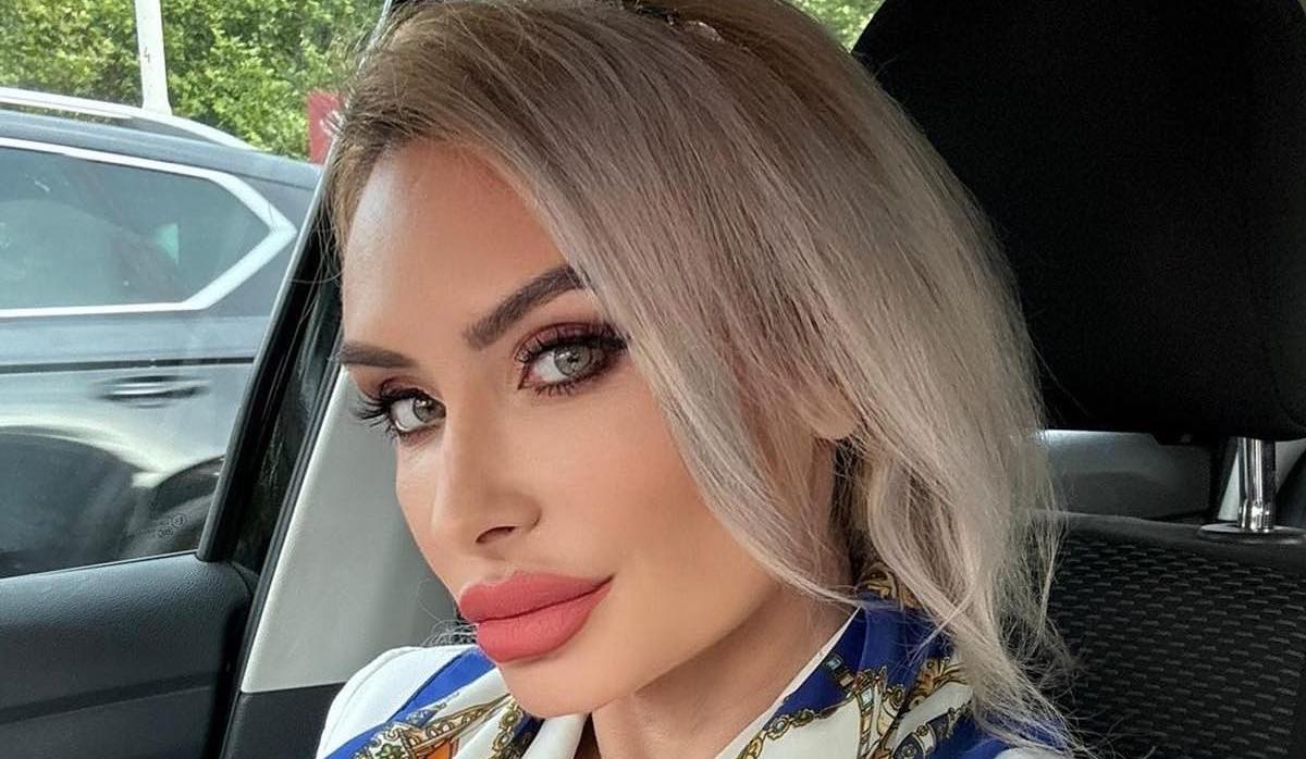 Imagine despre avocată membră sector - Top10stiri.ro